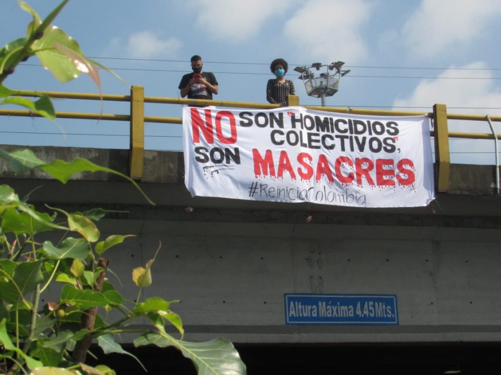 "No son homicidios colectivos, son masacres": protesta en Cali