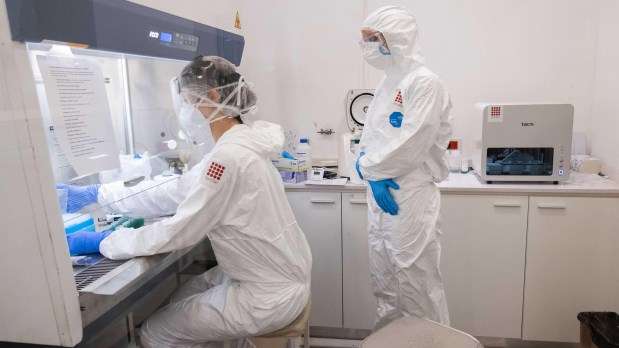 Más de 3 mil enfermos tras fuga de una bacteria de un laboratorio en China