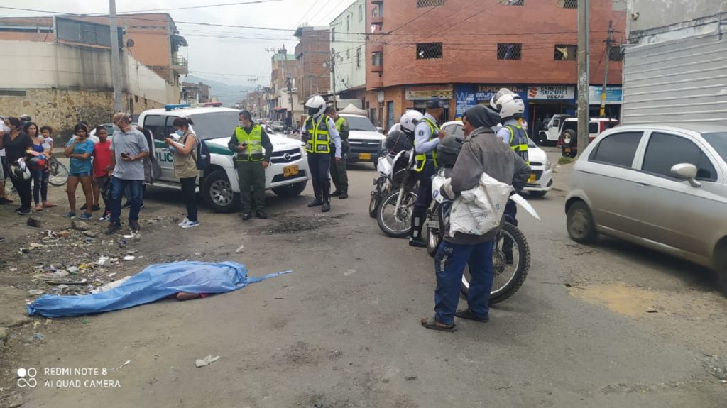 Conductor se dio a la fuga tras atropellar a un hombre en el centro de Cali