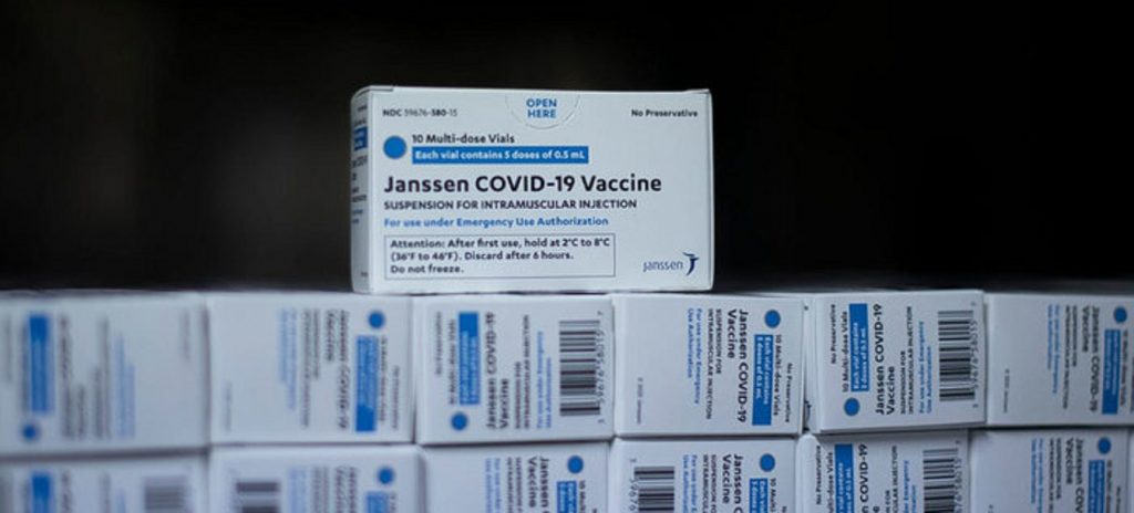 Inicia vacunación de dosis única contra el Covid-19 en Cali