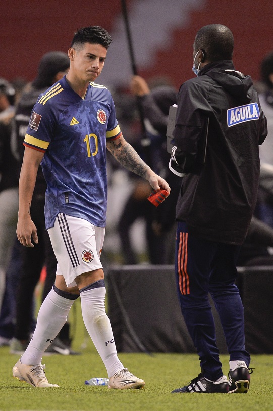 James quedó fuera de la convocatoria pero vuelve Falcao