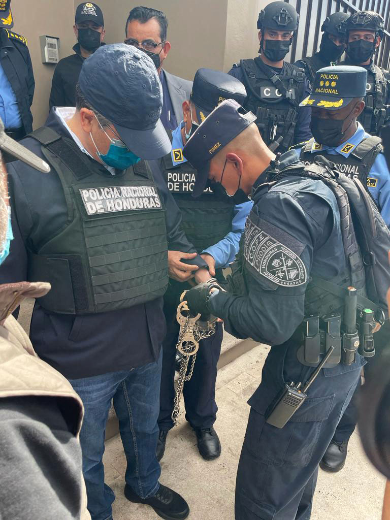 Detenido expresidente de Honduras tras pedido de extradición de EE.UU.