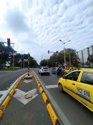 24 puntos semafóricos siguen sin funcionar tras ser vandalizados