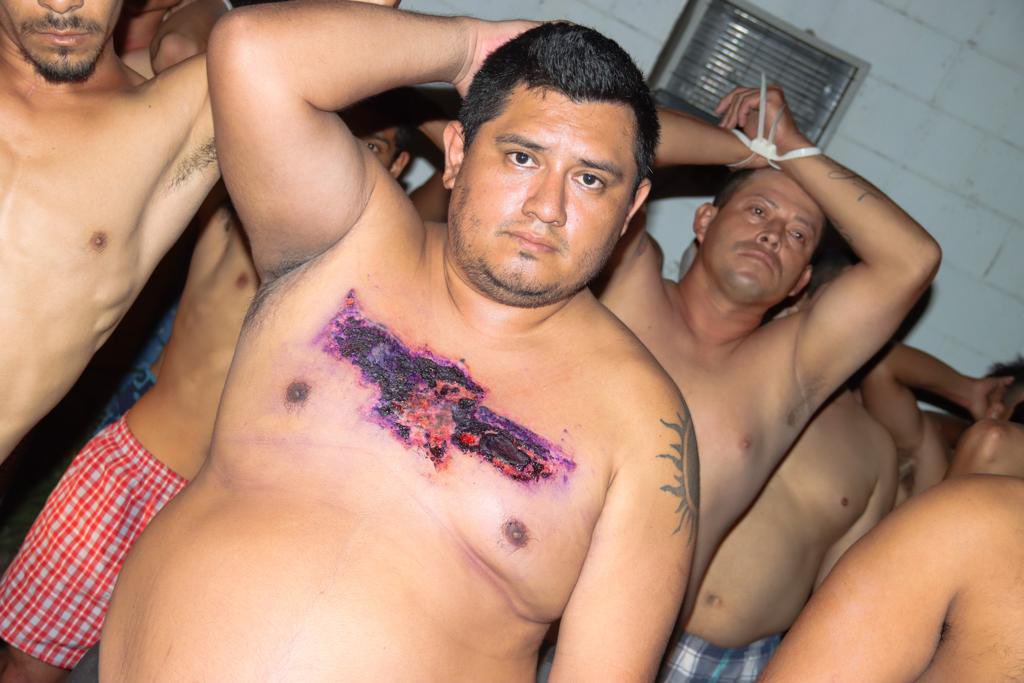 Pandilleros queman sus tatuajes para evitar ser capturados