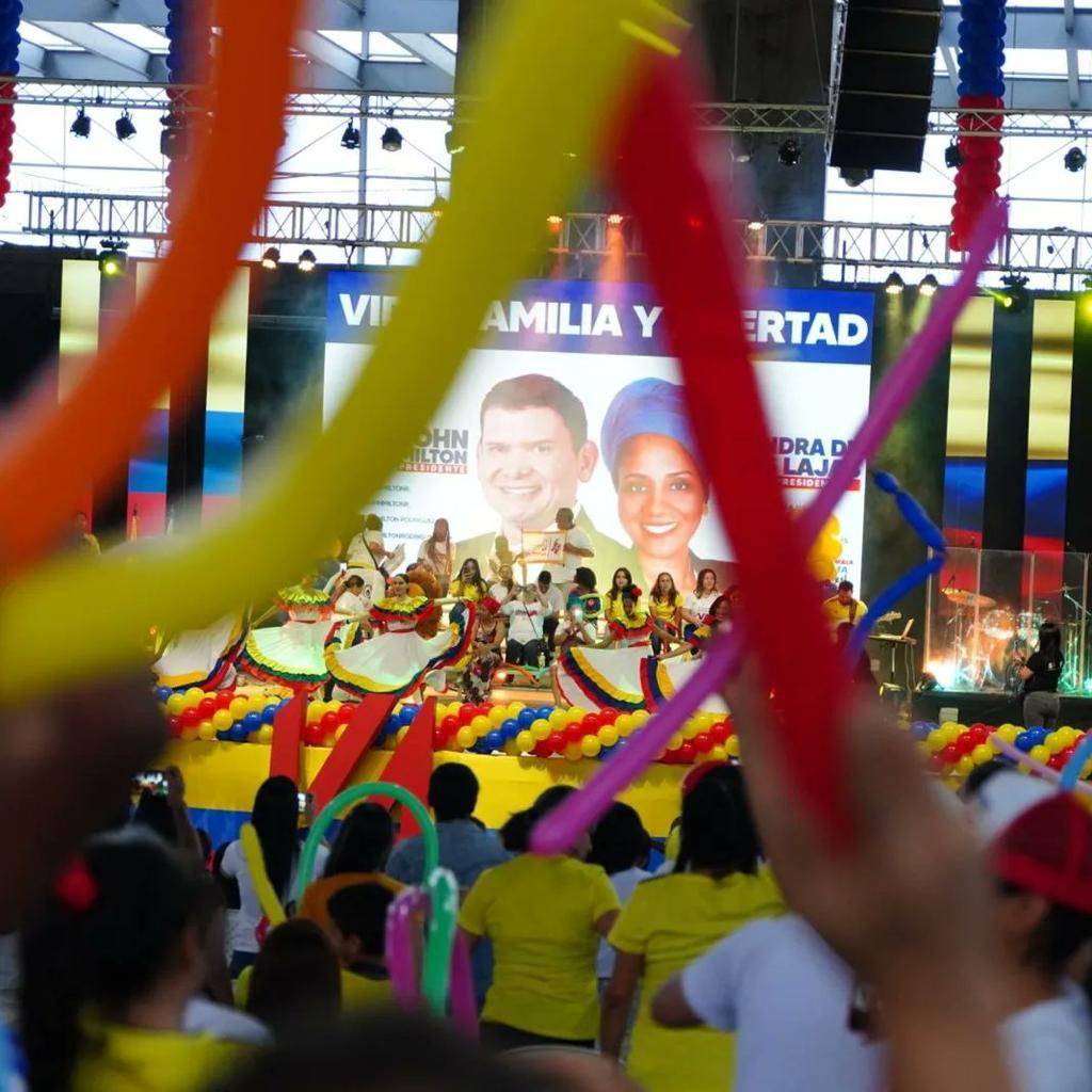 Así fue la caravana del cierre de campaña de John Milton Rodríguez en Cali