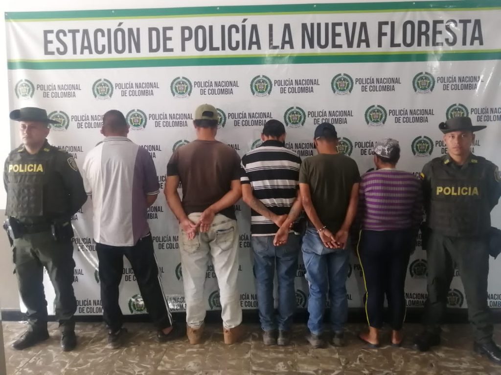 Capturan a cinco personas por contaminar el jarillón del río Cauca