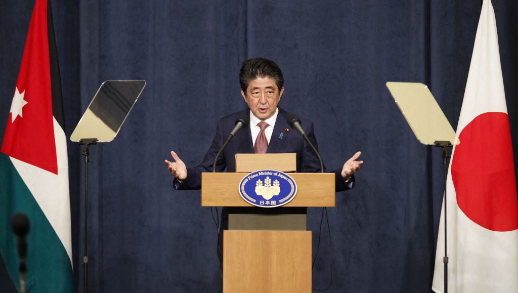 Asesinan en pleno mitin al ex primer ministro japonés Shinzo Abe